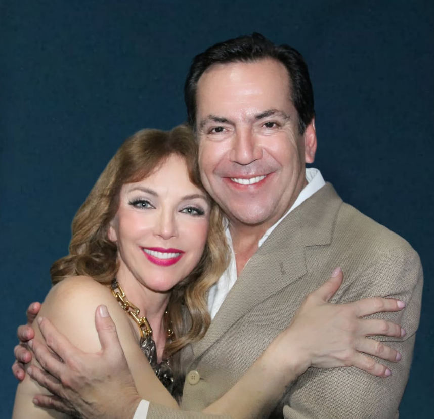 Image - Regios En México Laura Flores Y Lalo Salazar Terminaron Su Relación.