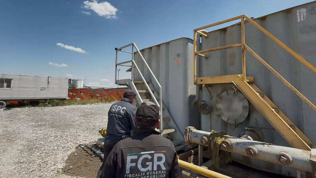 Image - Regios En México Aseguran Más De 100 Mil Litros De Hidrocarburo Robado En Nuevo León. Detectan Toma Clandestina Y Redes De Tráfico Sin Respuesta Del Gobierno Estatal.