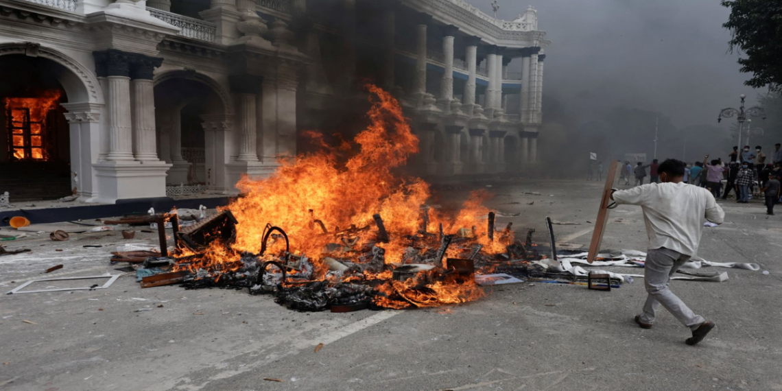 Protestas En Nepal - Regios En México Protestas En Nepal - Regios En México