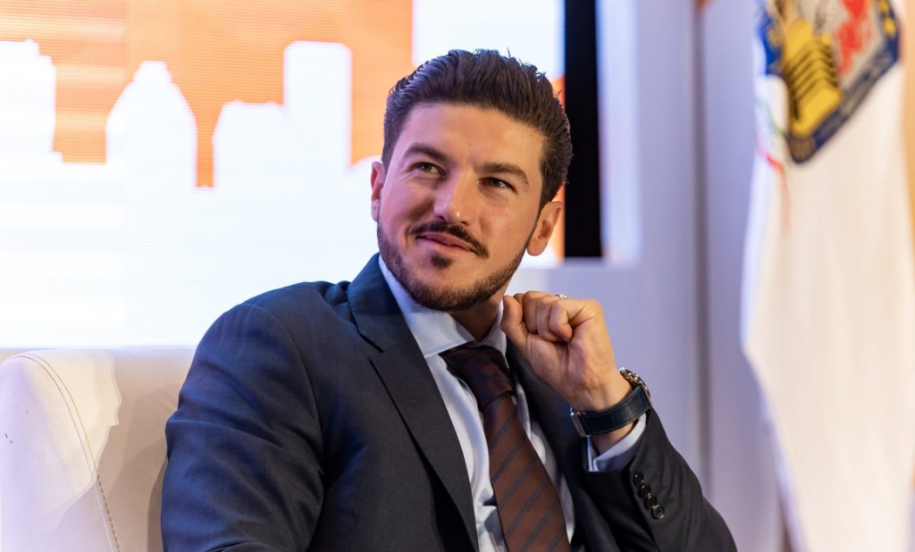 Image - Regios En México Por Tercer Año Consecutivo, Samuel No Se Presenta Ante El Congreso Local De Nuevo León Para Entregar Su Informe De Gobierno Estatal Y Rendir Cuentas a Nl.