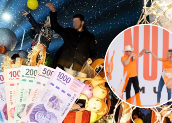 Desfile Navideño Estatal - Regios En México