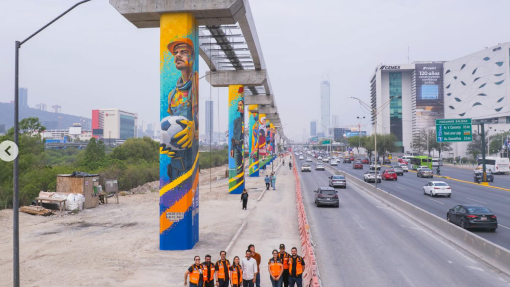 Metrorrey Tapa Y Parcha Con Murales Gastando 3.1 Mdp En Lugar De Arreglar La Línea 1 - Regios En México