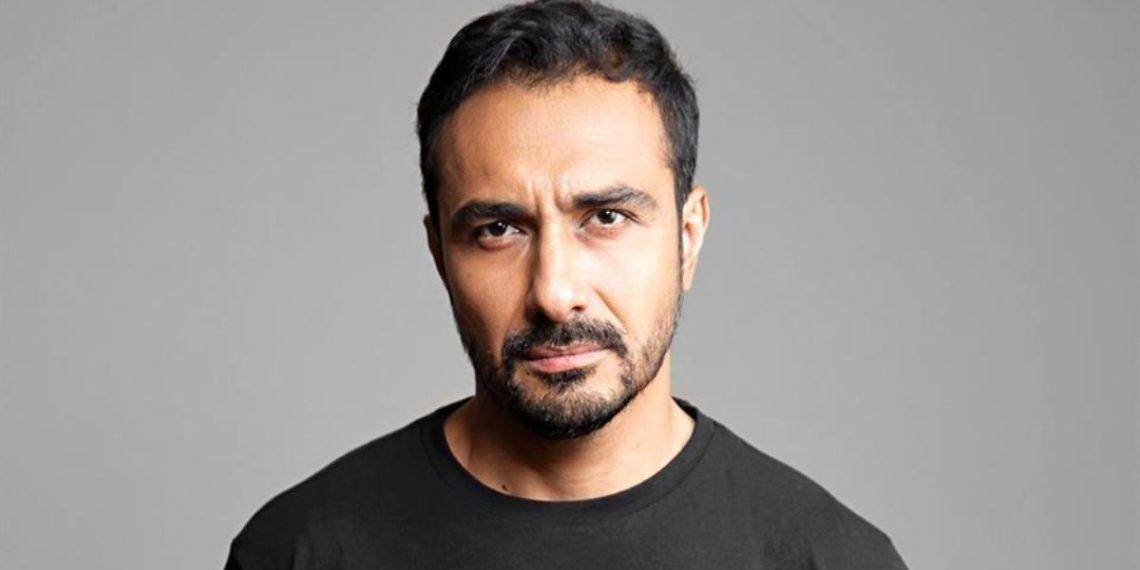 Actor De Club De Cuervos - Regios En México