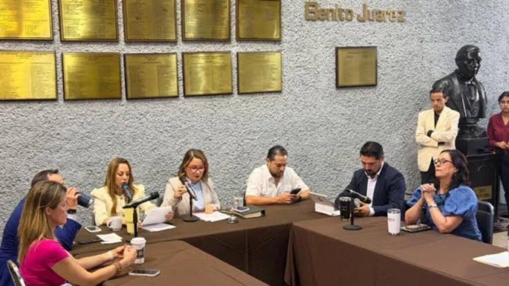 Samuel Se Libra De Juicio Político - Regios En México
