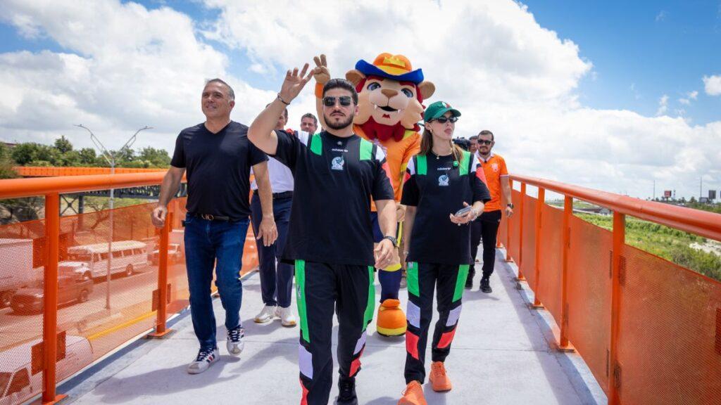 Samuel En El Fan Fest - Regios En México