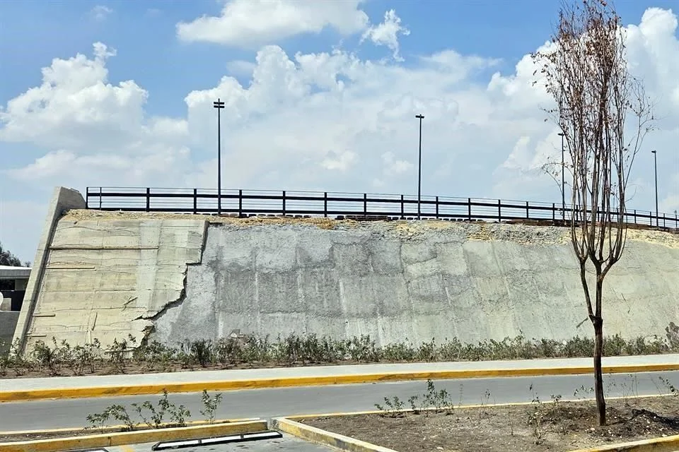 Image - Regios En México El Parque Del Agua En Total Abandono Exhibe Las Fallas De Samuel García. - Regios En México