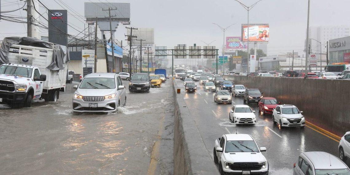 Inundaciones Y Apagones - Regios En México Inundaciones Y Apagones - Regios En México