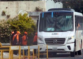 Burócratas obligados a repartir volantes de Movimiento Ciudadano   Regios en México